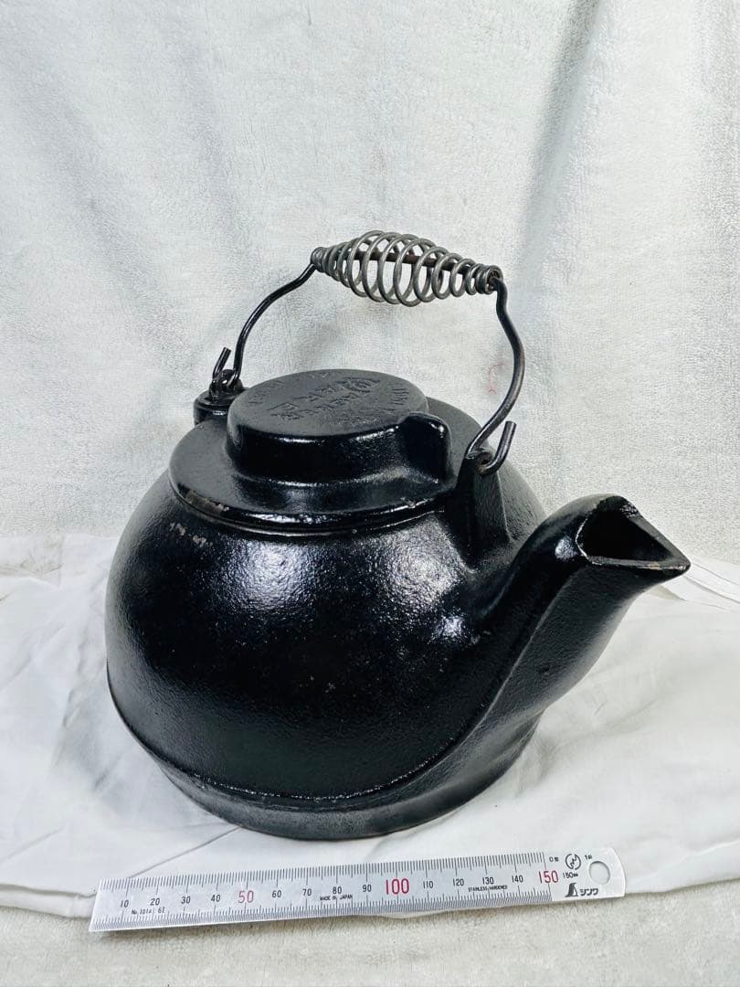 美品 ビンテージ品ワグナーの2.4L 鋳鉄製ケトル