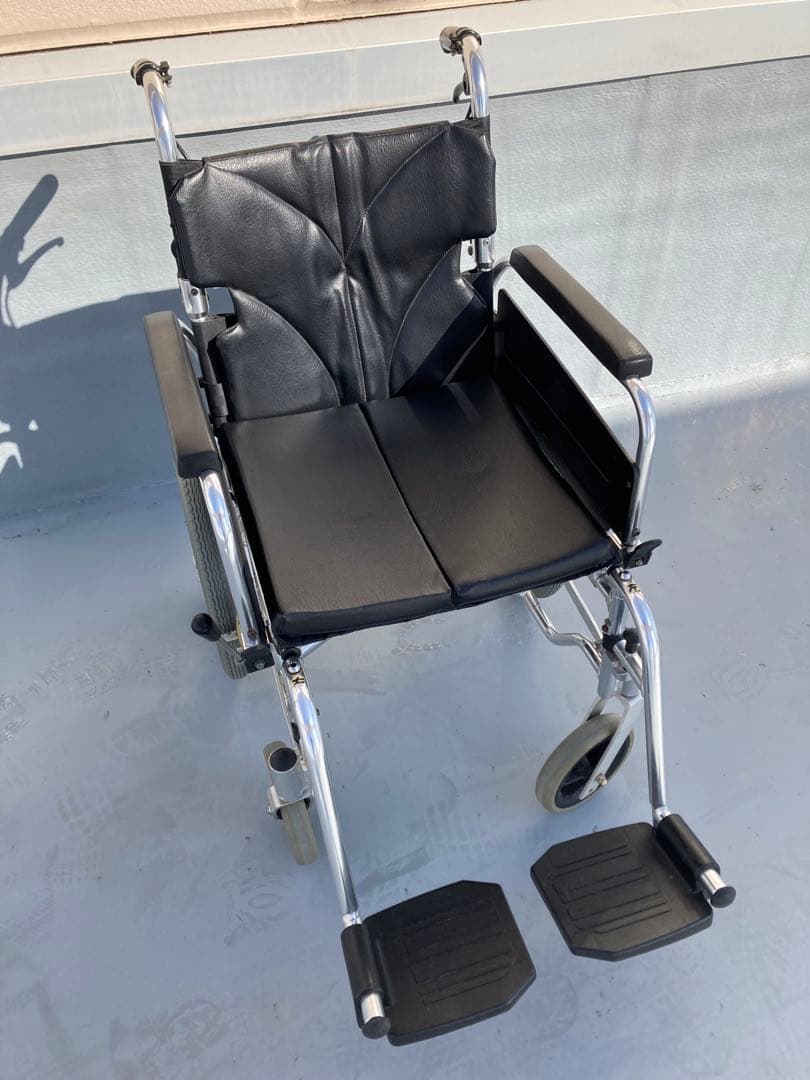 カワムラサイクル介助型多機能車椅子