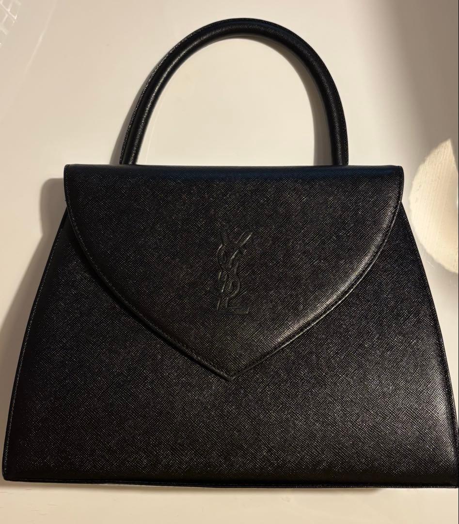 【極美品】Yves Saint Laurent ブラックハンドバッグ