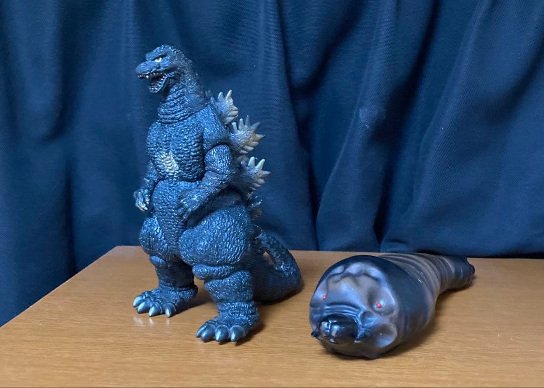 ゴジラ モスラ フィギュア 2体セット