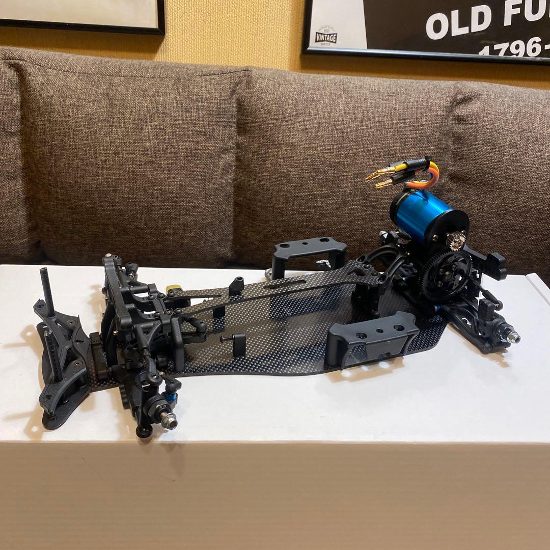 美品　YD-2E カーボンシャーシ　ブラシレスモーター付属　現状販売