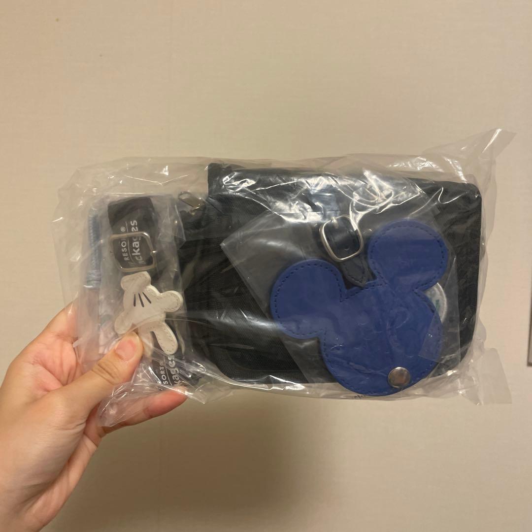 ミッキーマウス ポーチ 黒と青