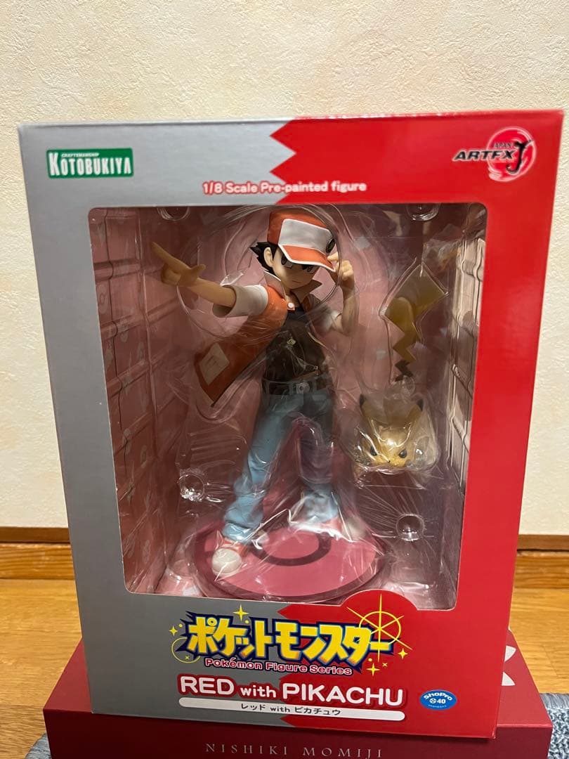 ポケモン レッド with ピカチュウ 1/8フィギュア コトブキヤ