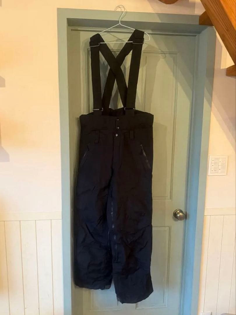 グリーンクロージング　22-23ムーブメントカーゴ　ブラック　M