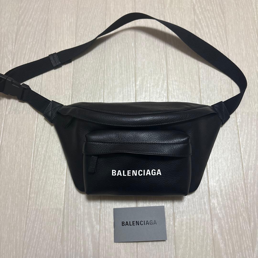 BALENCIAGA エブリデイ ベルトバックル