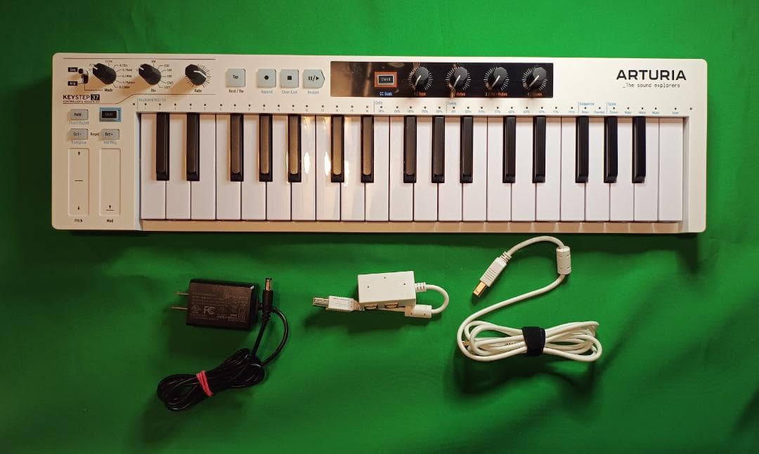 【美品MIDI鍵盤】 KeyStep 37／Arturia 【シーケンサー機能】 Amazon | Arturia ARTURIA MIDIキーボード コントローラー KeyStep 37