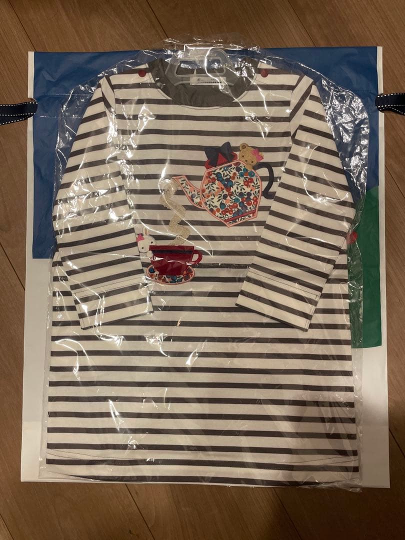 【新品未着用】ファミリア　ストライプ柄長袖ワンピース　90cm