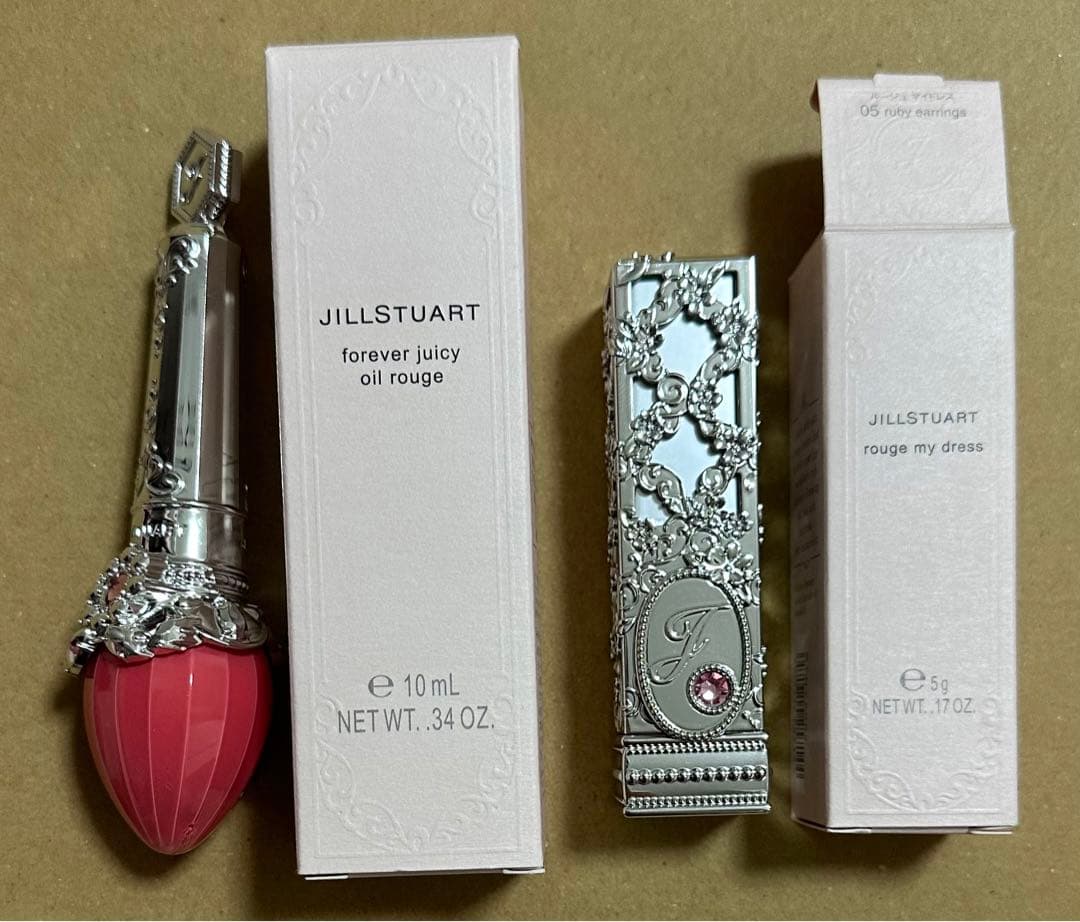 JILL STUART リップセット 12/4発売！】スワロがキラリ あれこれ使えて可愛い大満足のミニリップ