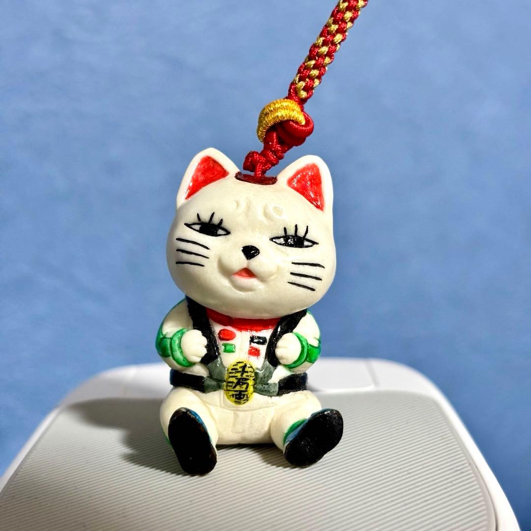 ダンダダン　ターボババア　招き猫　根付　ストラップ ダンダダン ターボババア 招き猫 根付 ストラップ - メルカリ