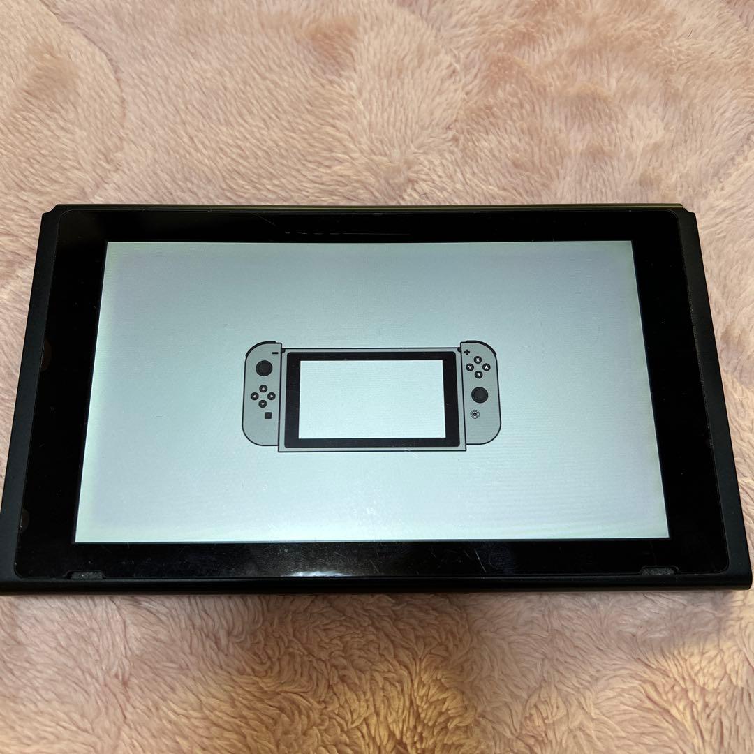Nintendo Switch 本体 ジャンク品➕ジョイコン等（写真参照） ジャンク品 Nintendo Switch 本体 ジョイコン5個付き - メルカリ
