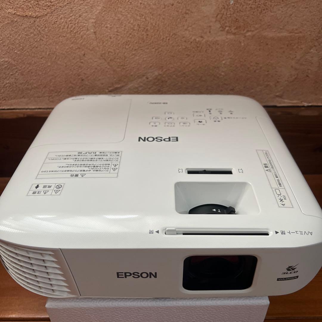 （付属品完備)EPSON EB-2247U プロジェクター