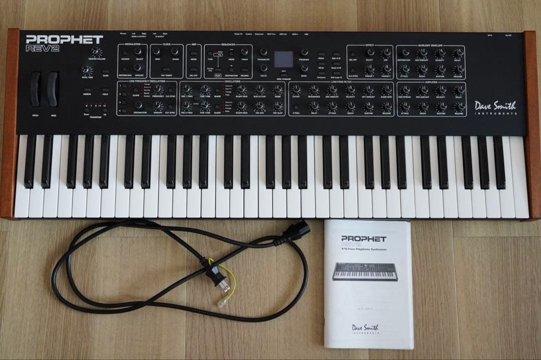 Prophet Rev2 16V 61鍵 アナログシンセサイザー