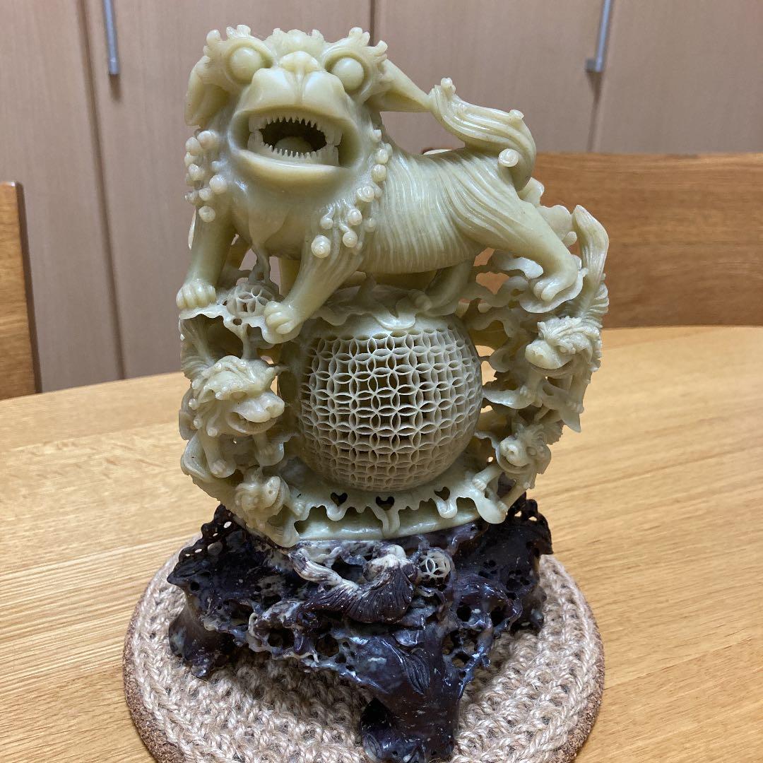 ☆逸品☆中国骨董 和田玉彫 獅子舞 アンティーク美術品 精密手彫り 風水 開運
