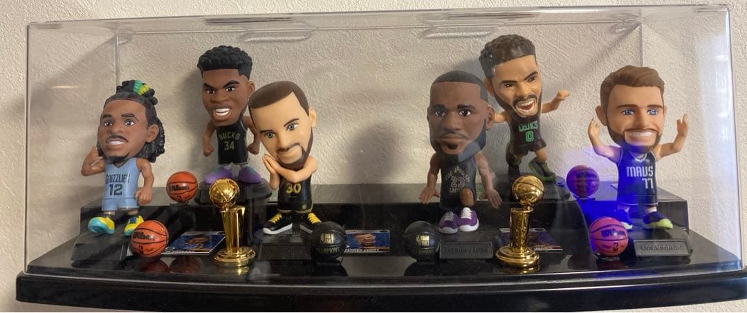5サプライズ！NBA BALLERS★レブン＆カリー６体セット 5サプライズ！NBA BALLERS☆レブン＆カリー6体セット - メルカリ