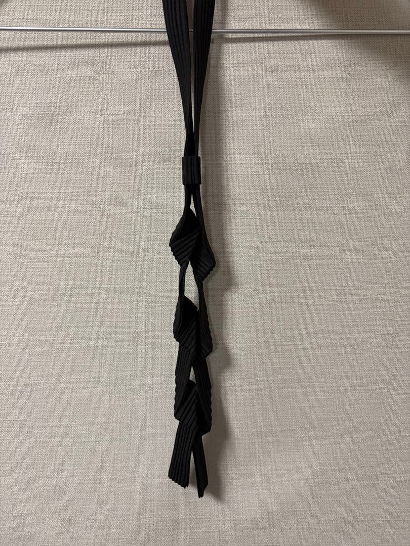 HOMME PLISSÉ ISSEY MIYAKE ネックタイ