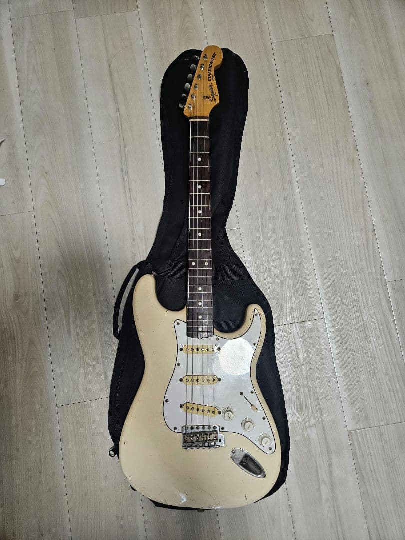 Squier JV初期 SST-50 フルオリジナル 3.2kg 当たり個体