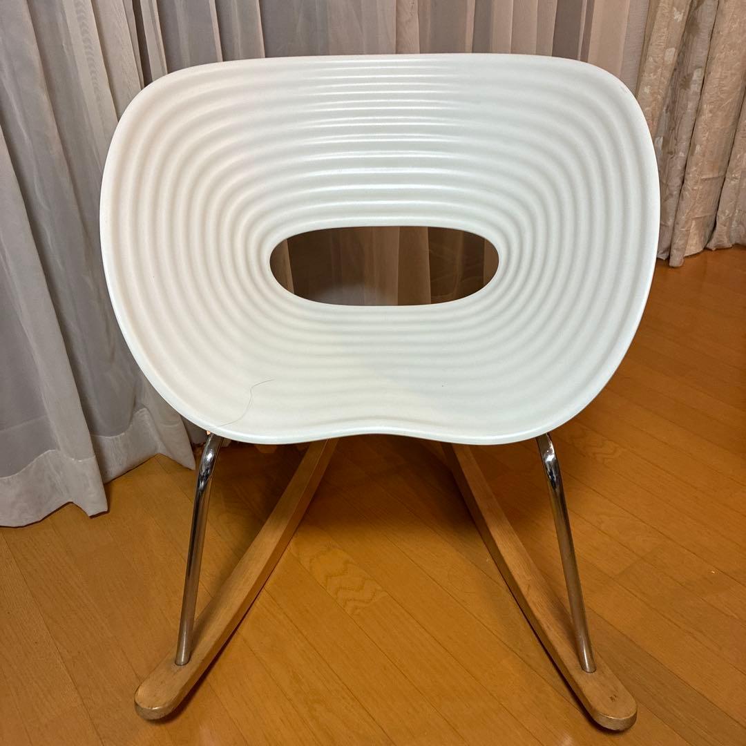 ヴィトラ社　トムバック　ロッキングチェア　1脚