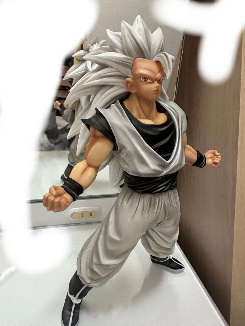 一番くじ　孫悟空　漫画風　リペイント改造品