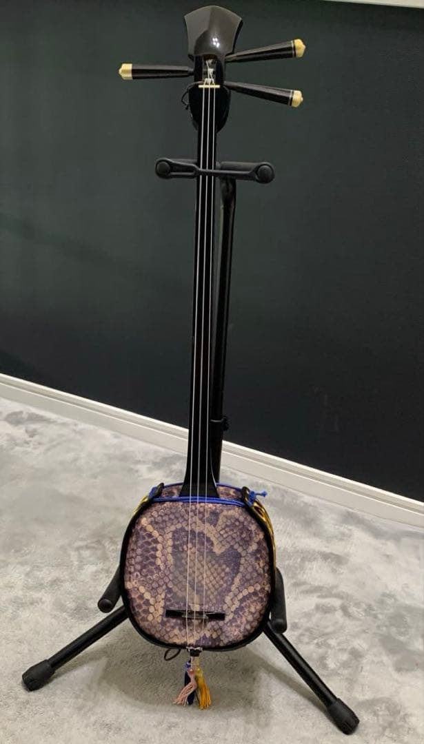 【中古美品】沖縄三線(三味線)人工皮(プリント)入門モデル
