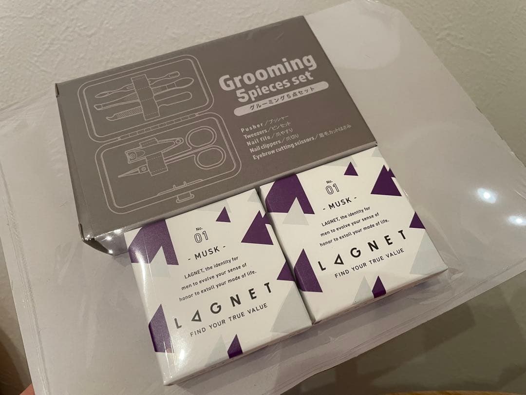 【新品未使用】グルーミング5点セット＋練り香水2個