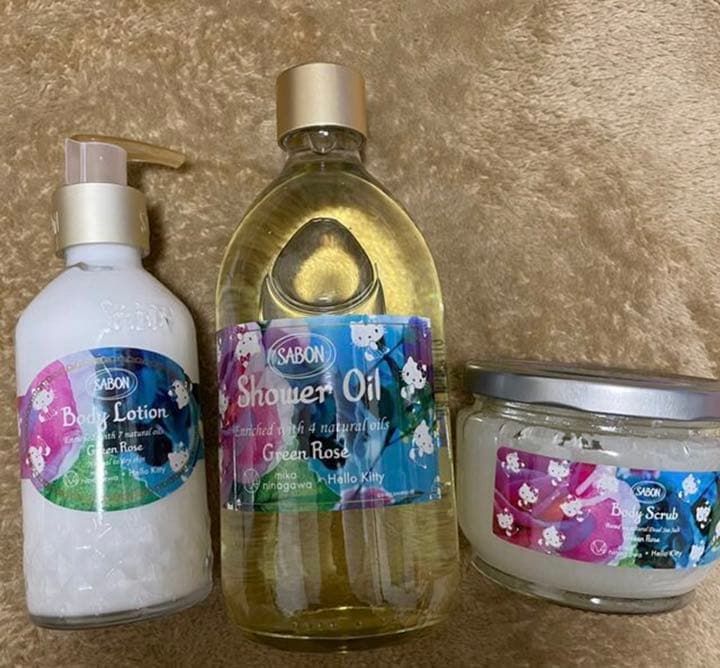 【SABON】ハローキティ 蜷川実花 ブルーミングキット グリーン・ローズ