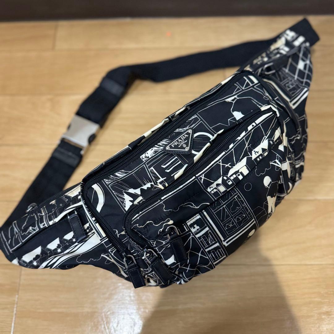 PRADA 2VL132 ボディバッグ・ウエストポーチ グラフィック