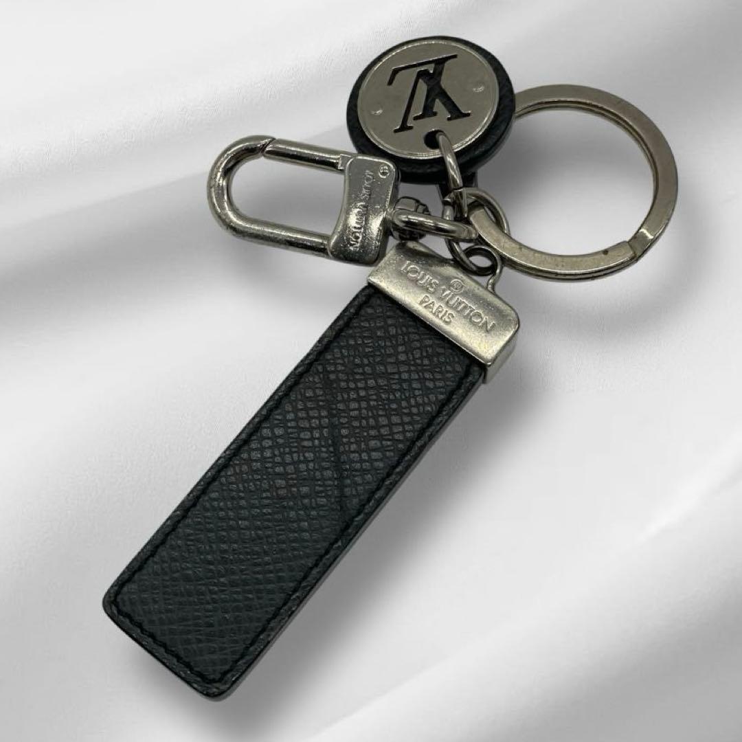 ジャイアン様　ルイヴィトン　キーホルダー タイガ メンズ ホルダー付きw3