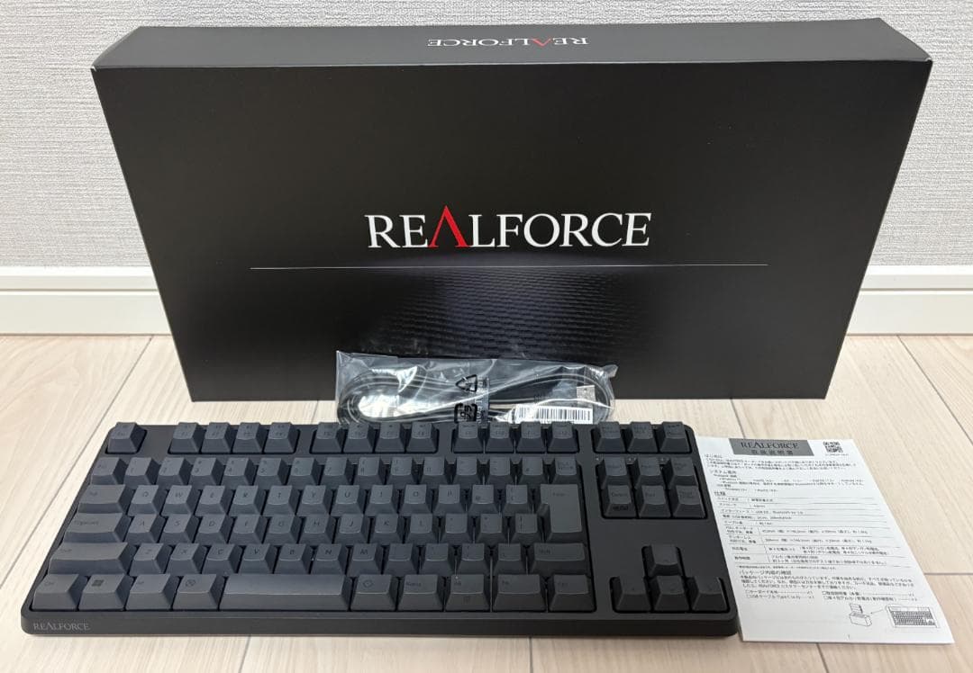 REALFORCE R4 日本語配列 45g テンキーレス 静電容量方式