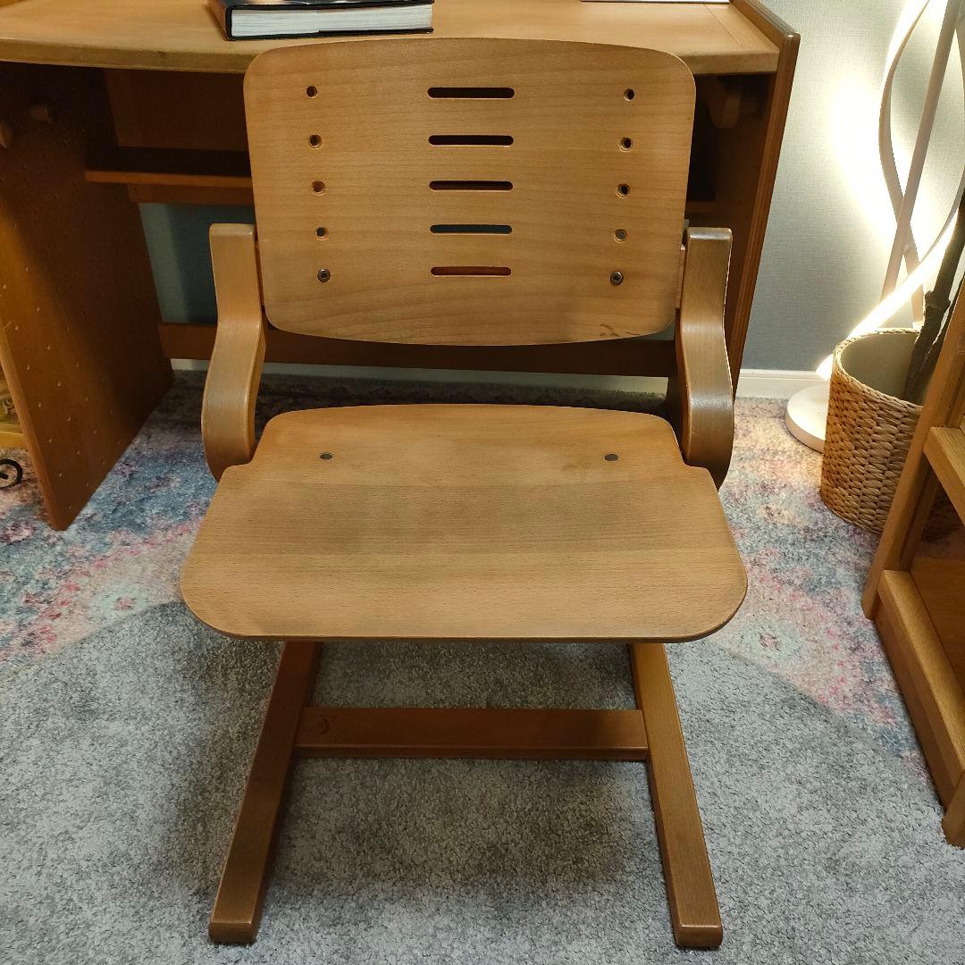 ACTUS Formio（フォルミオ）チェア／ビーチ無垢材／北欧／高さ調整可