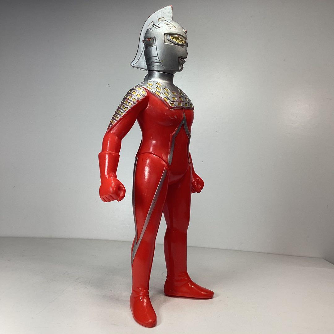 ビッグサイズウルトラセブン 1988 JAPAN 30㎝ 硬質ソフビ - メルカリ