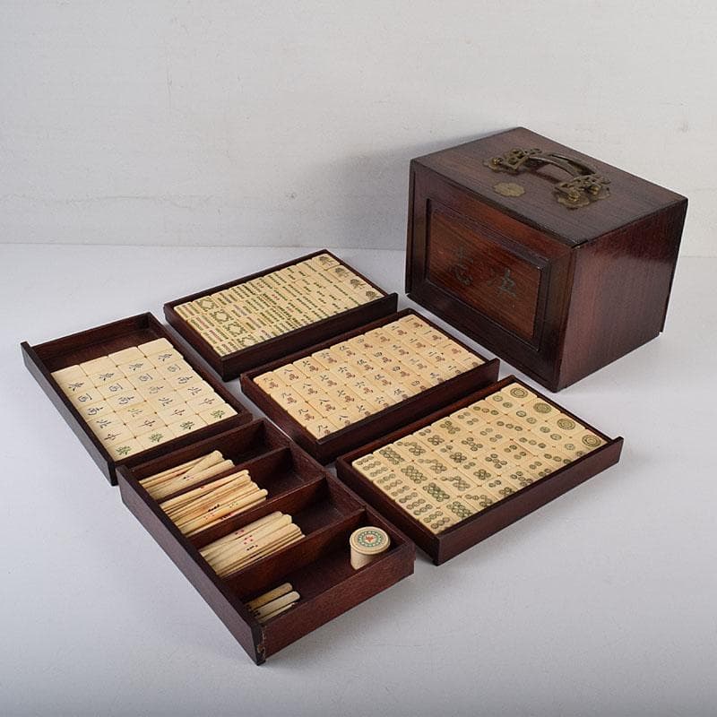 中国　竹嵌　骨牌　背竹牌　麻雀牌　唐木箱付　D　7900