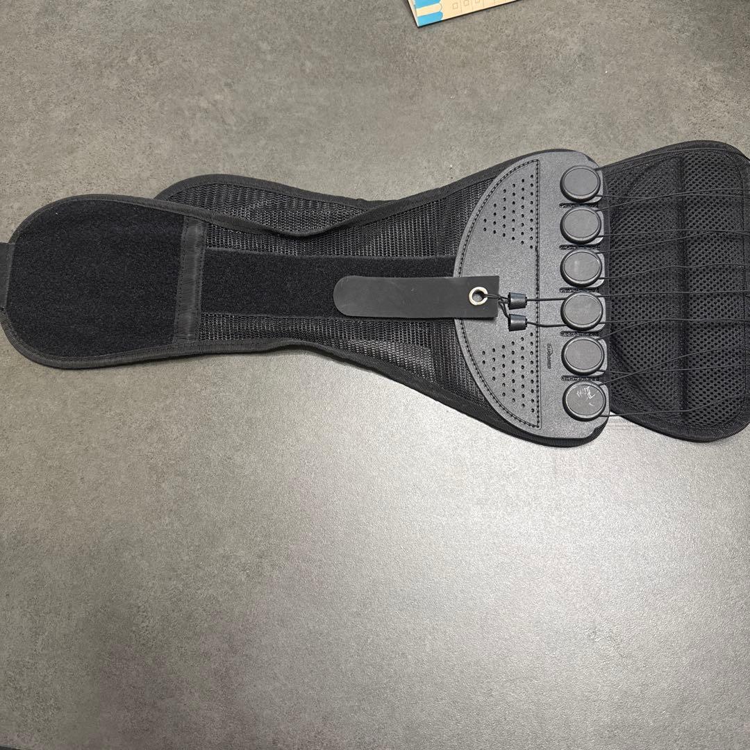 GUARDNER 腰痛ベルト Mサイズ - メルカリ