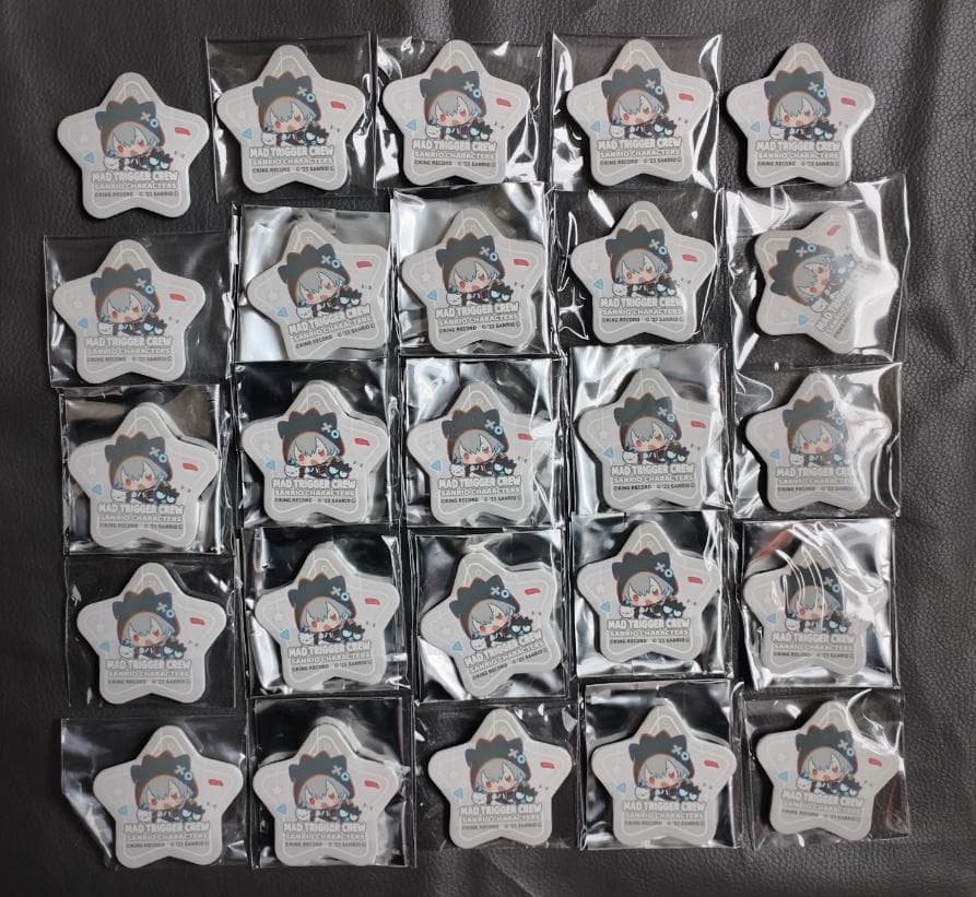 ヒプマイ　左馬刻　缶バッジ まとめ売り ⑧ 2026年最新】碧棺左馬刻 缶バッジ まとめ売りの人気アイテム - メルカリ