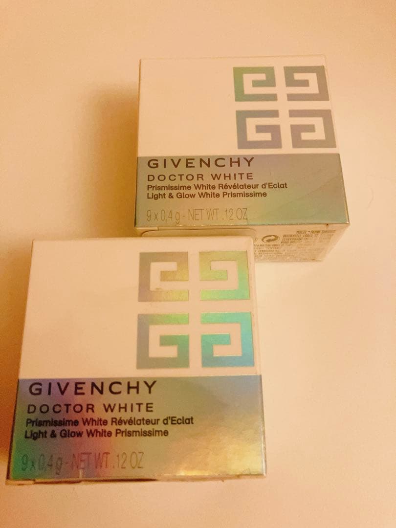 ☆新品2個☆ジバンシィ DW ホワイト プリズム・イシム ジバンシイ / DW エンライト ホワイト プリズム・イシムの公式商品情報