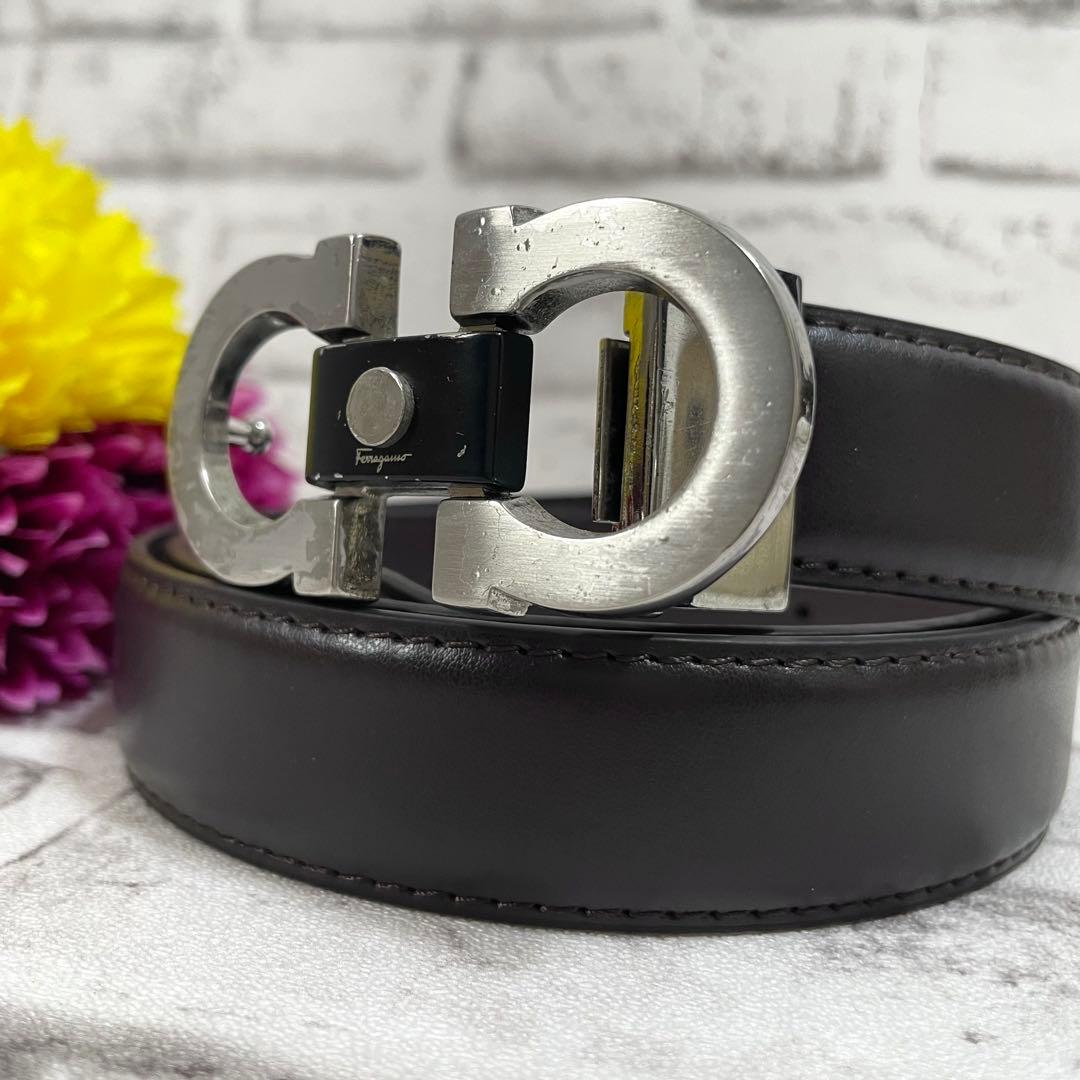 希少デザイン✨フェラガモ　ベルト　ダブルガンチーニ　シルバー金具　ロゴ刻印　黒