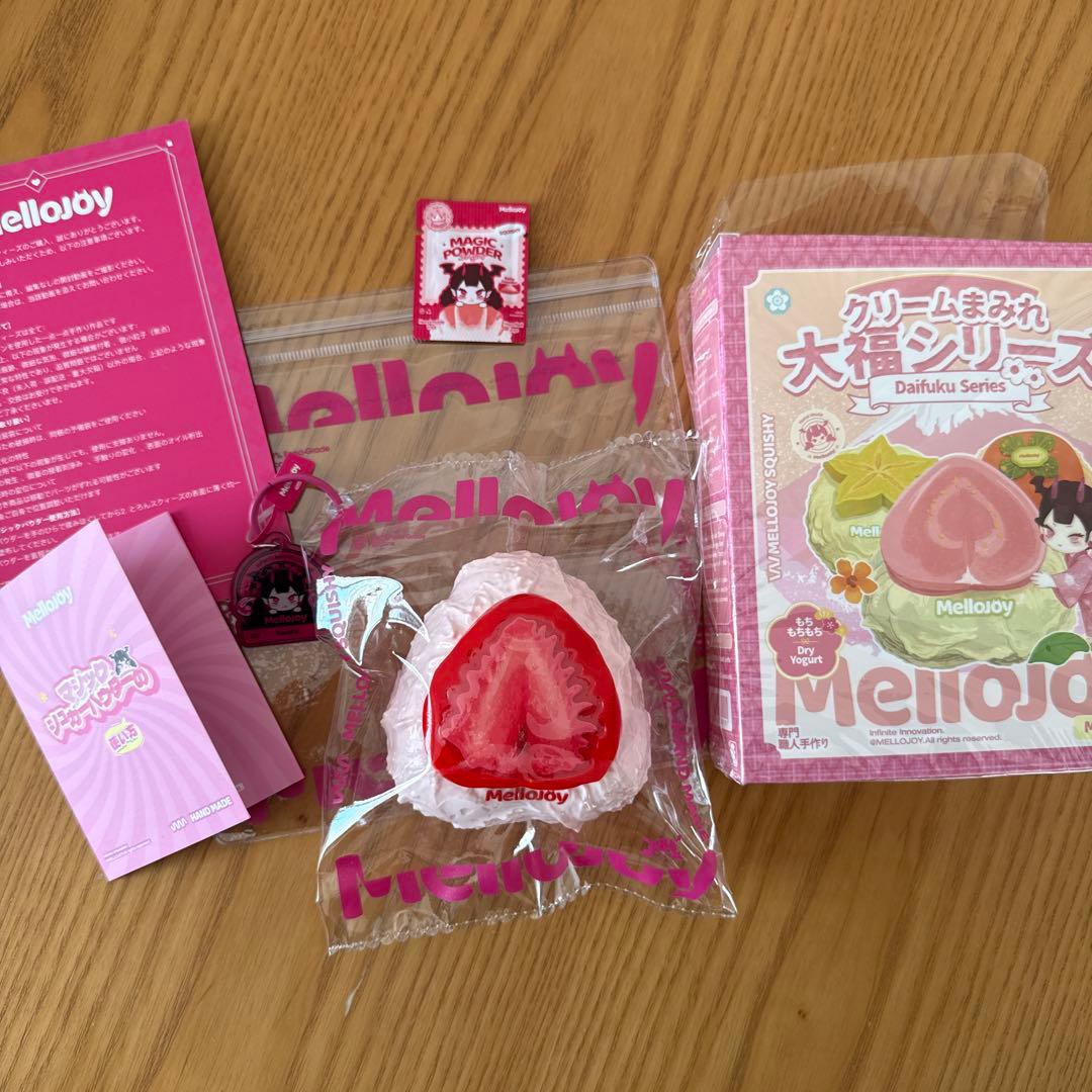 Mellojoy メロジョイ　スクイーズ　クリーム大福　いちご mellojoy メロジョイ スクイーズ 大福 イチゴ - メルカリ