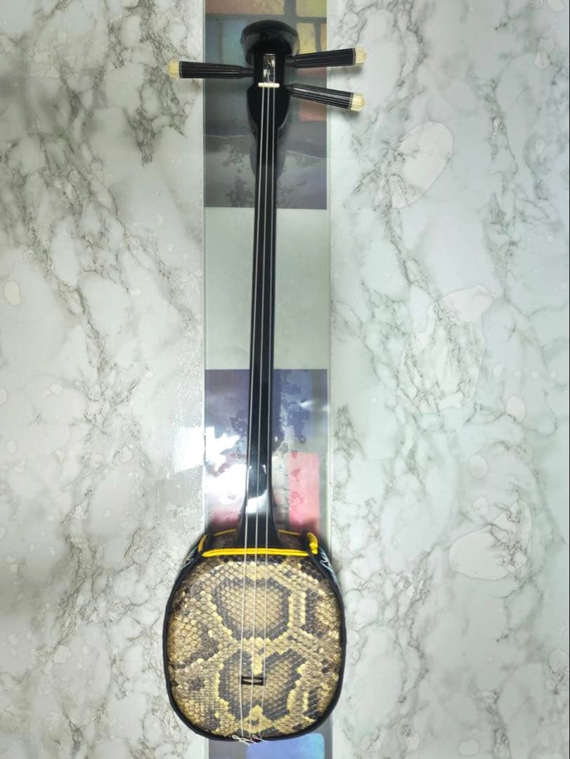 三線　合皮　琉球　沖縄三線　本体のみ