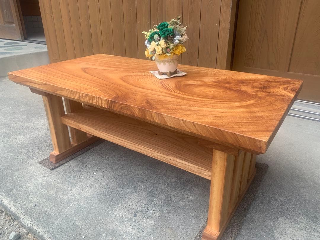 ☆miyako!☆座卓♦︎栴檀一枚板天板スッキリ形状脚枘組＊強度有➕棚板取付