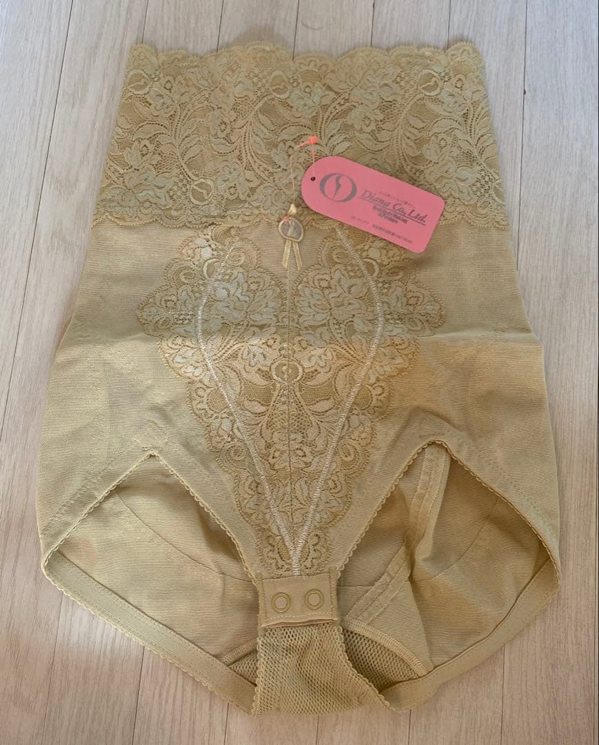 ダイアナハイウエストガードル M64 ジャスミンイエロー