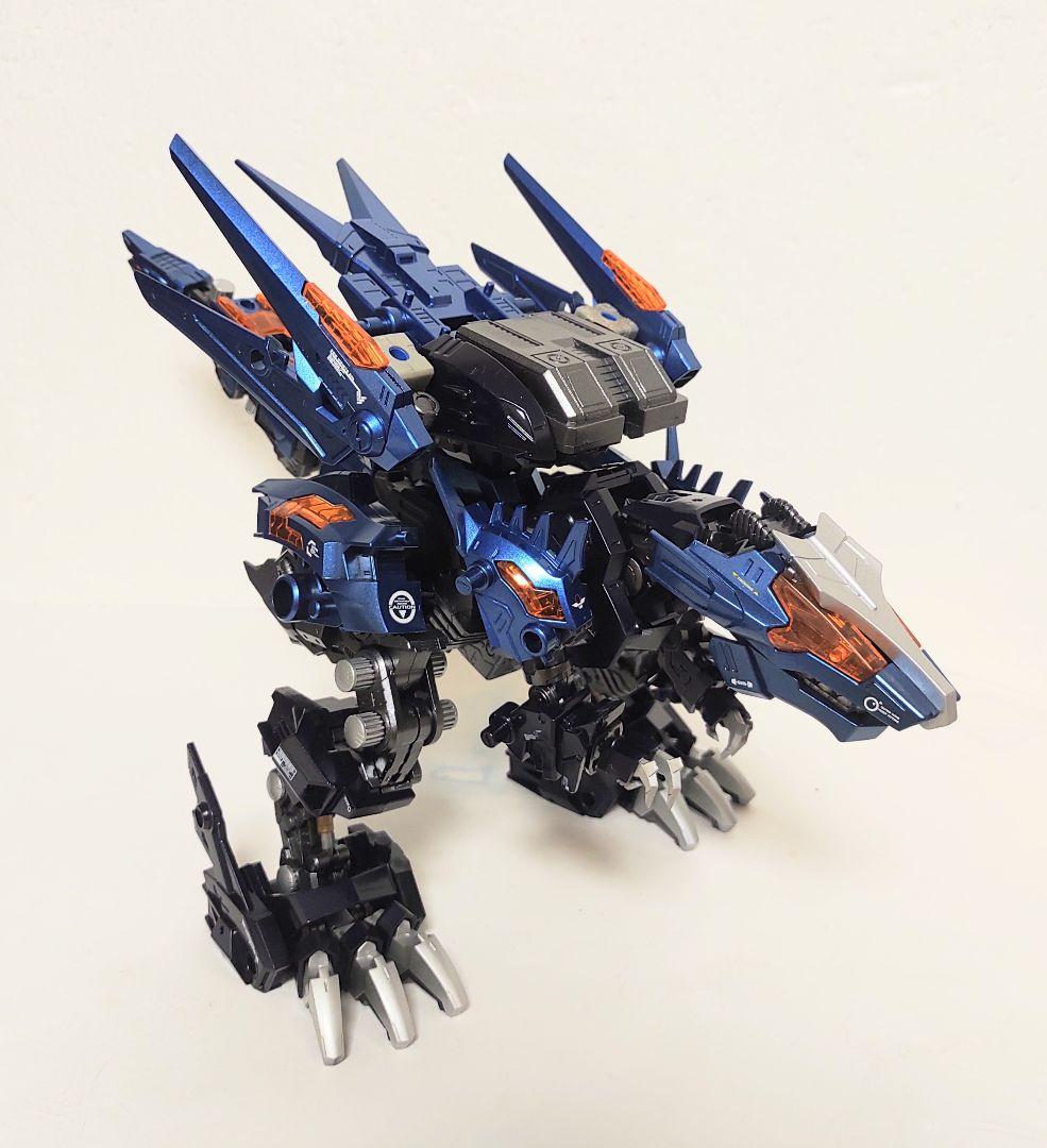 xyz44051　ゾイド　凱龍輝　素体 ゾイド格納庫 展示ルーム (【チヒロ】さん) 「光牙凱龍輝(素体＋α）」