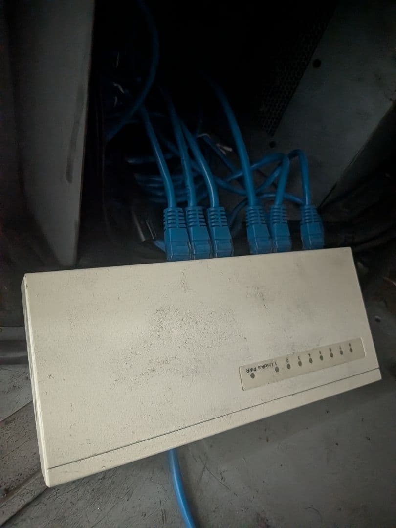 スピンフィーバー　オンラインケーブル、ネットワーク機器