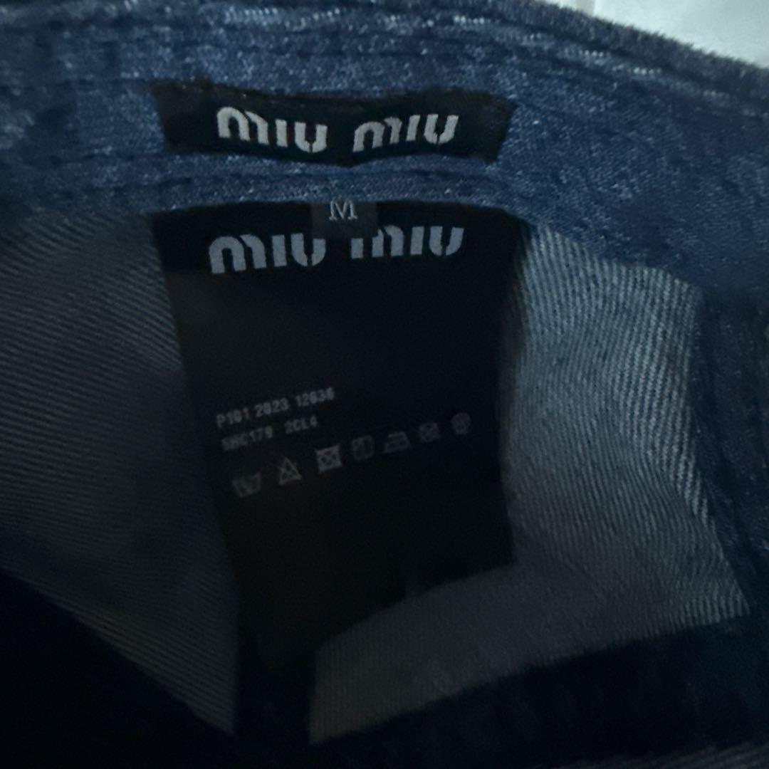 現行モデル美品】Miu Miu デニムキャップ 標準M／ウォニョン着用