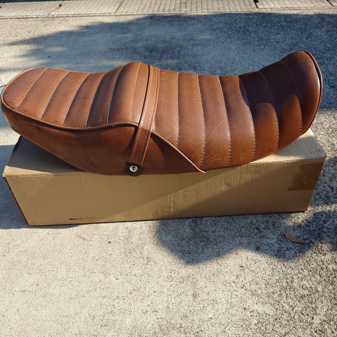 ゼファー400 タックロール　後期　シート