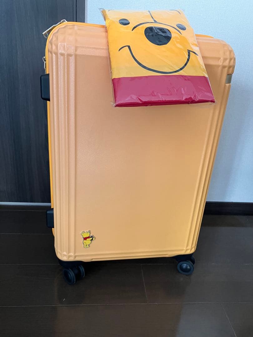 ace製　プーさんスーツケース