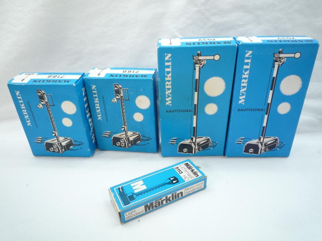 Märklin HOゲージ 信号機セット 5113 7188 7039 7040 Yahoo!オークション - Marklin メルクリン 7039 信号機 シール付 HOゲ