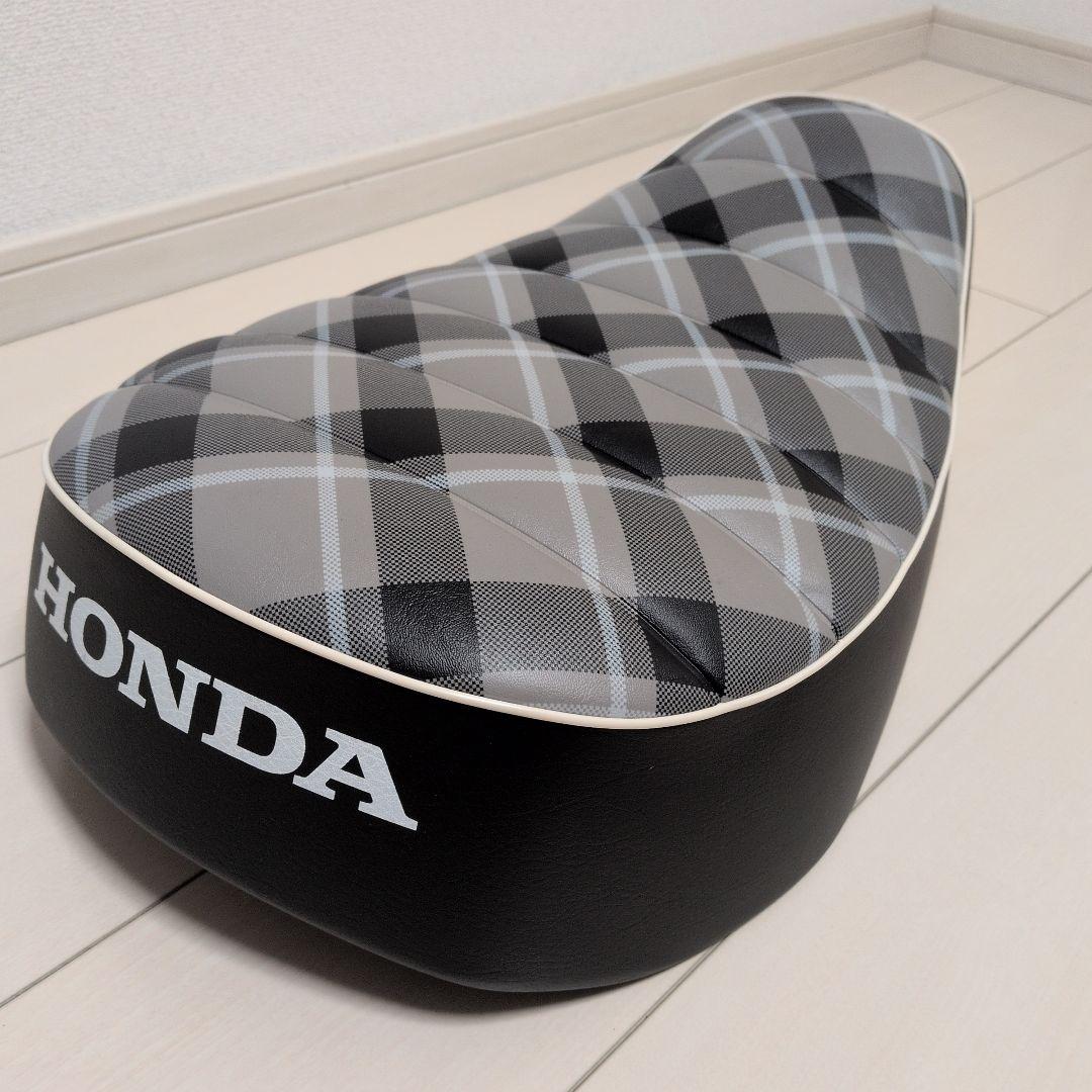 あきとなります。 モンキー125　チェック柄シート