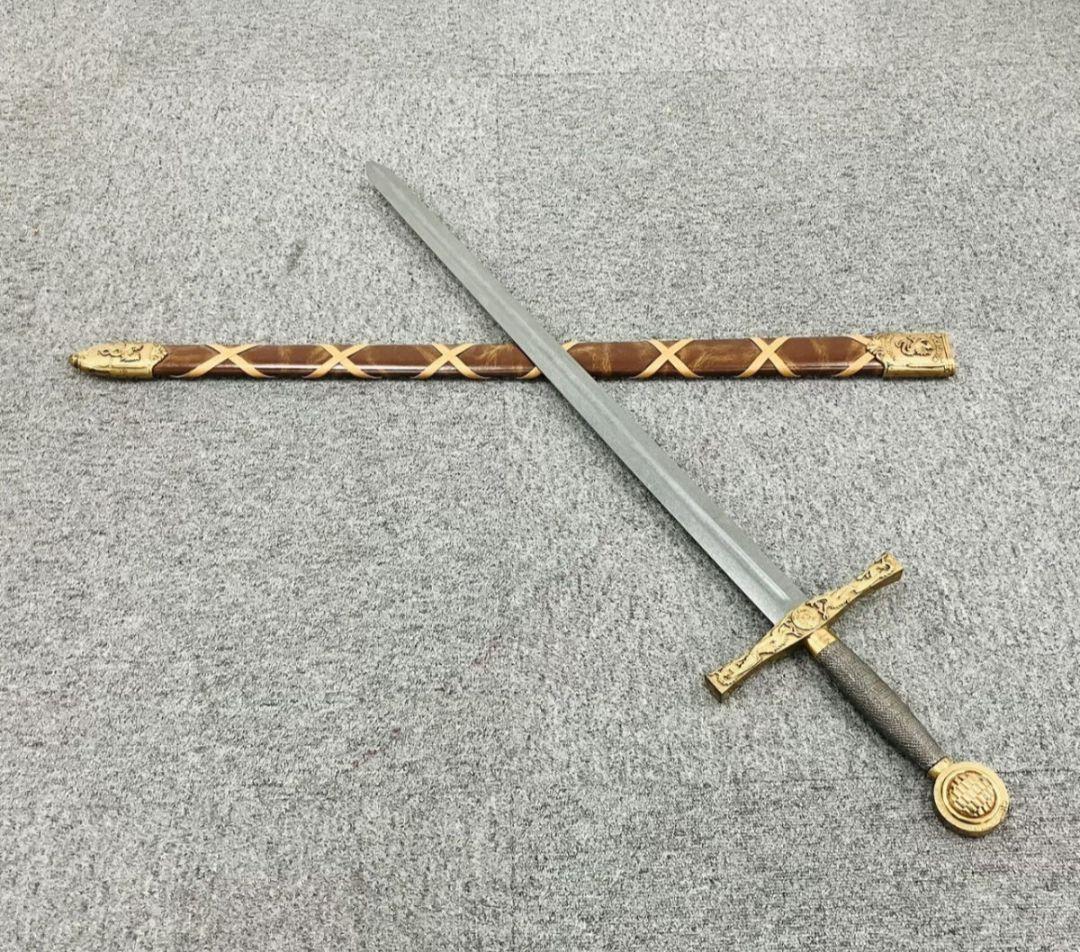 【値下げ】金属製 模造刀 西洋剣 デニックス エクスカリバー ②