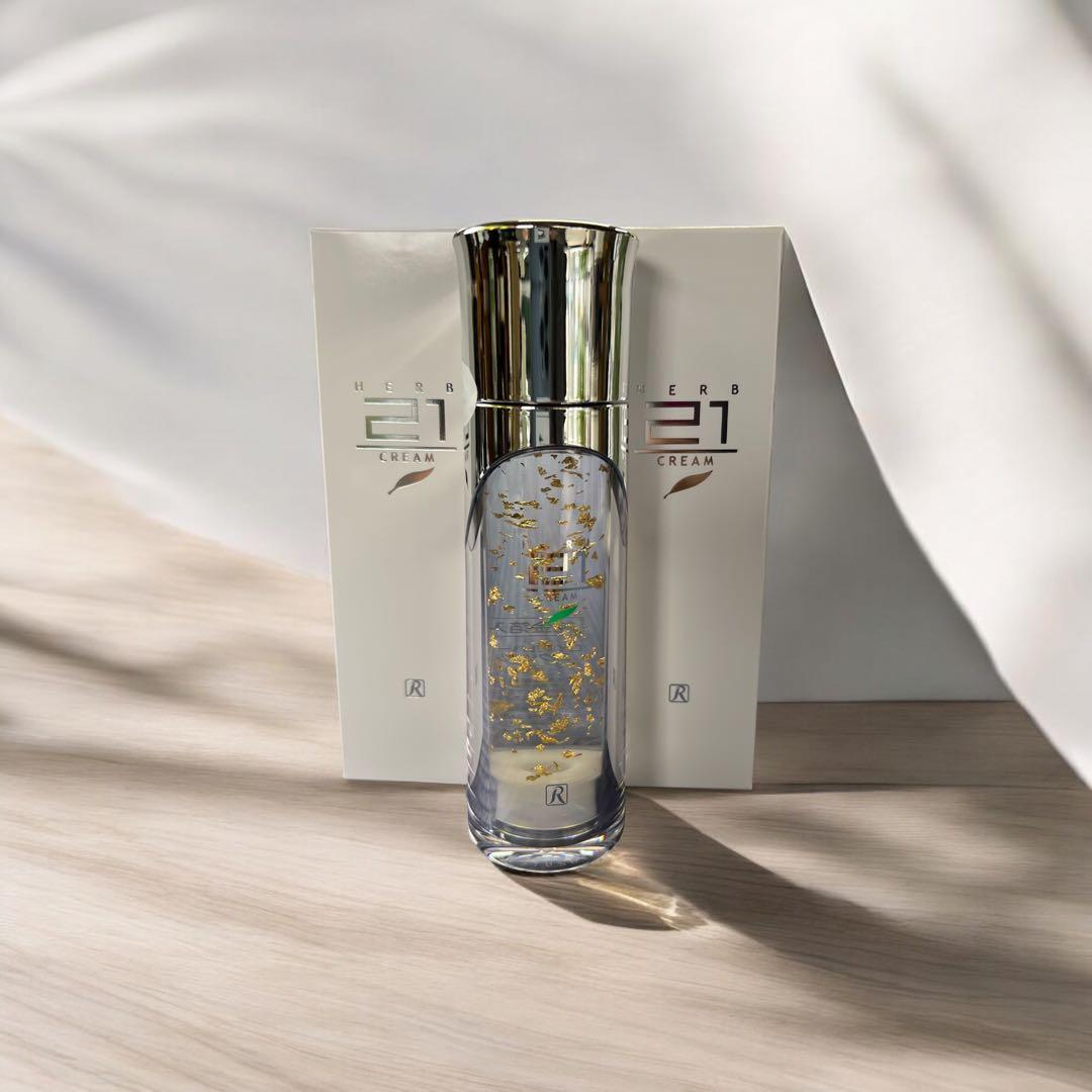 ロイヤル化粧品✴︎ハーブ21クリーム 50g３本セット金箔入