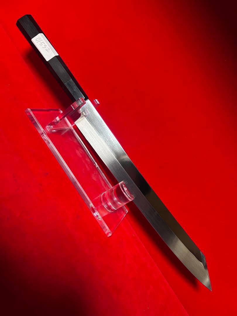 01552 包丁　剣型切付　尺　440c鋼　切味抜群　箱付　未使用品 北斗の拳 x 関刃物』聖帝サウザー仕様グレーチタンコーティング剣型