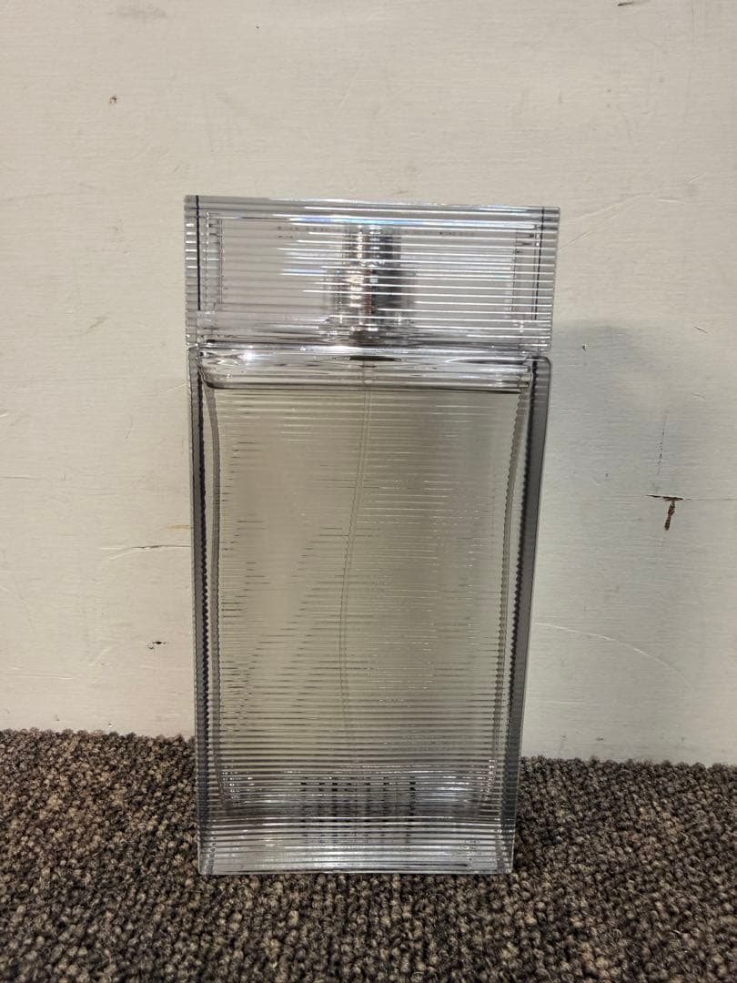 エルメネジルド・ゼニア UOMO オードトワレ 100ml メンズ 香水 Zゼグナオードトワレスプレー(エルメネジルド ゼニア)の通販・口コミ